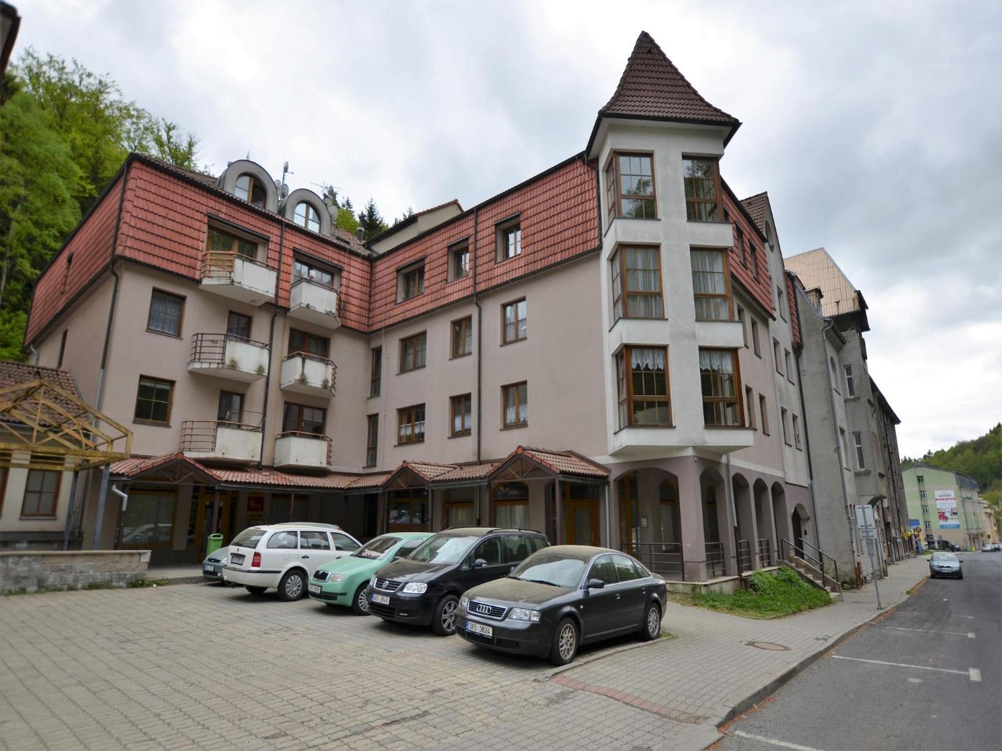Snug Apartment In Jachymov Near Ski Area Exterior photo